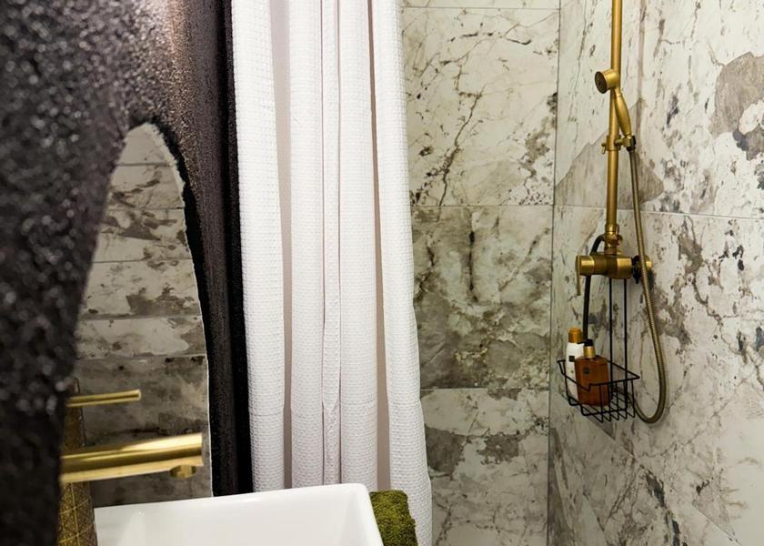 Grand Est Riquewihr Double Room with Private Bathroom