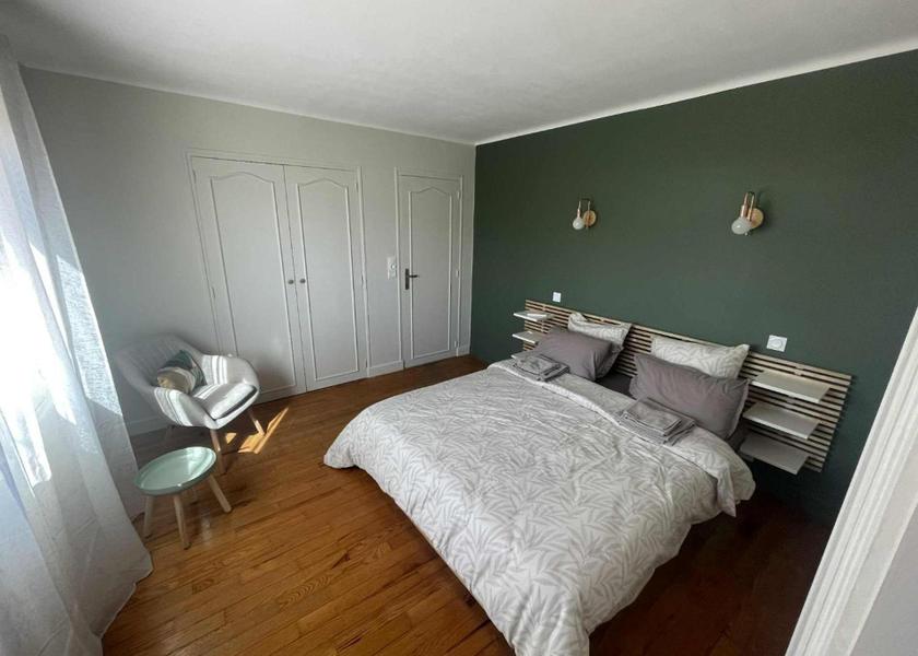 Occitanie Carcassonne Room #1514208903