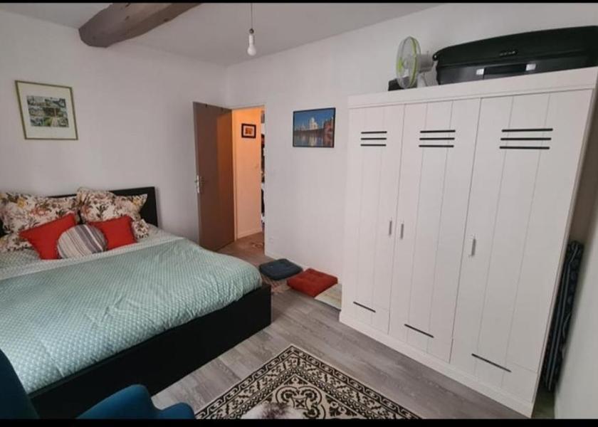 Normandy Dieppe Apartment with Shower