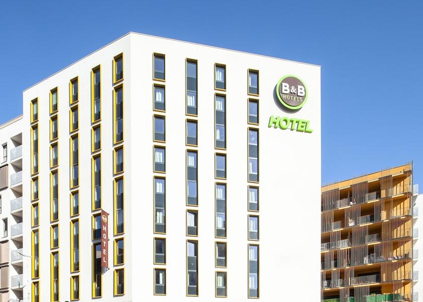 Île-de-France Bagnolet Front of property
