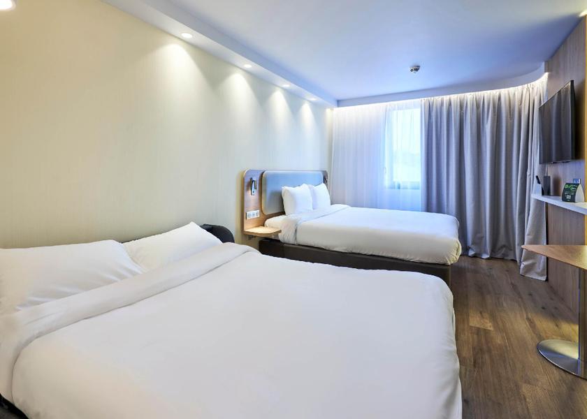 Normandy Trouville-sur-Mer Quadruple Room