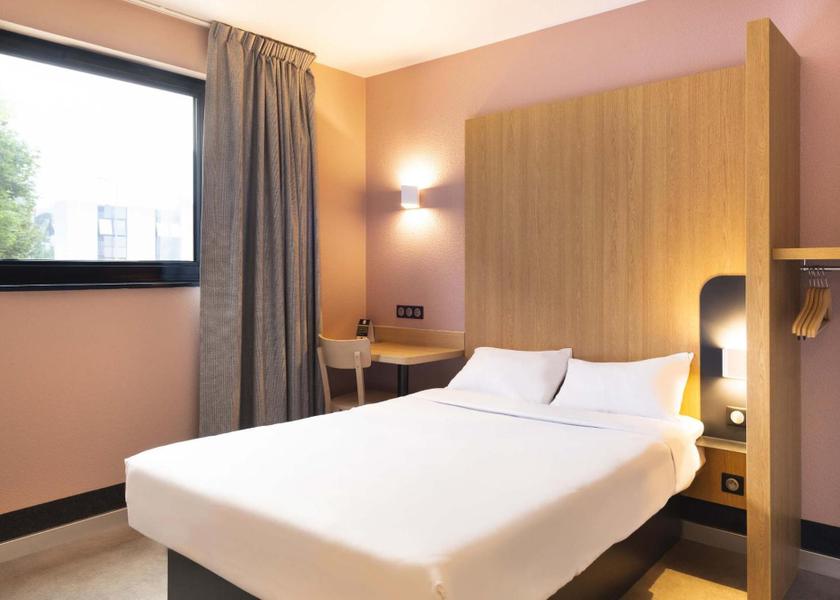 Pays de la Loire Cholet Superior Double Room