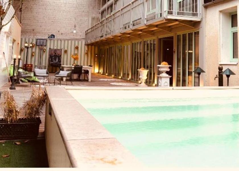 Auvergne-Rhone-Alpes Bourg-en-Bresse 