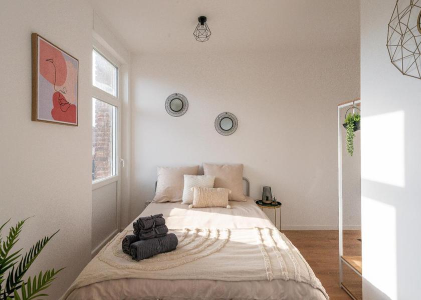 Hauts-de-France Cambrai Studio with Balcony