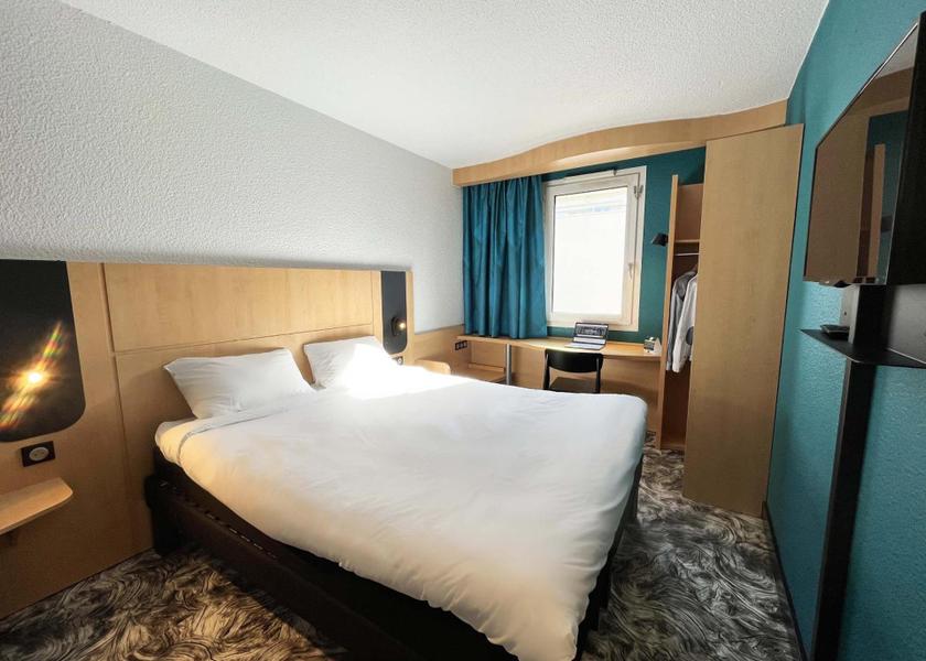 Auvergne-Rhône-Alpes Montlucon Standard Double Room