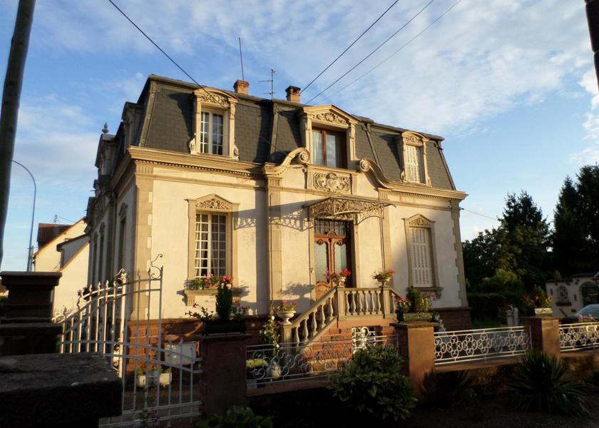 Grand Est Haguenau Double Room with Shared Bathroom