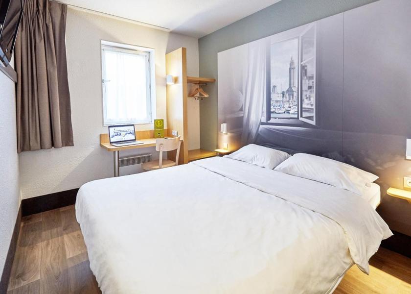 Normandy Harfleur Double Room - Non-Smoking