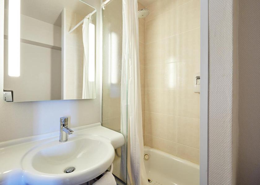 Normandy Harfleur Quadruple Room