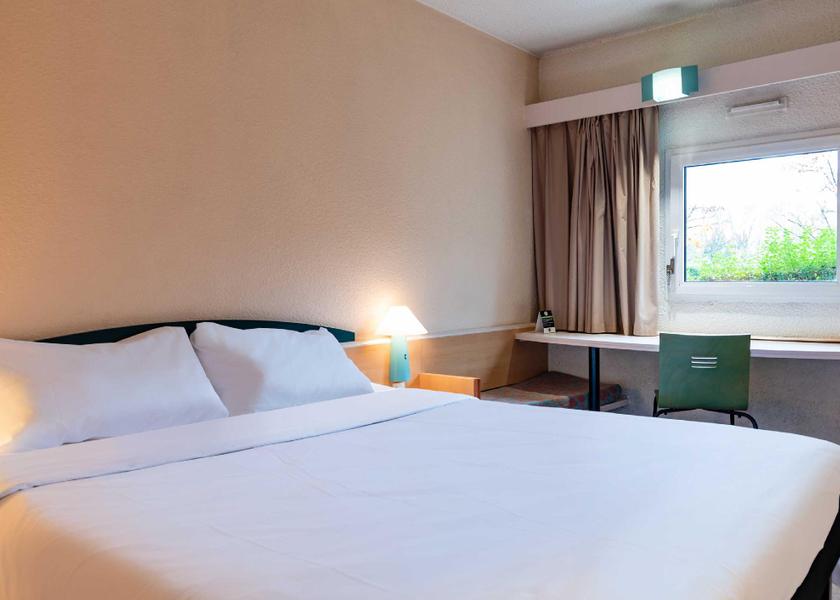 Auvergne-Rhône-Alpes Alixan Quadruple Room