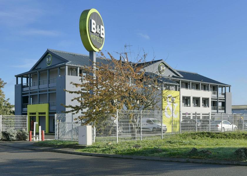 Pays de la Loire Arnage exterior view