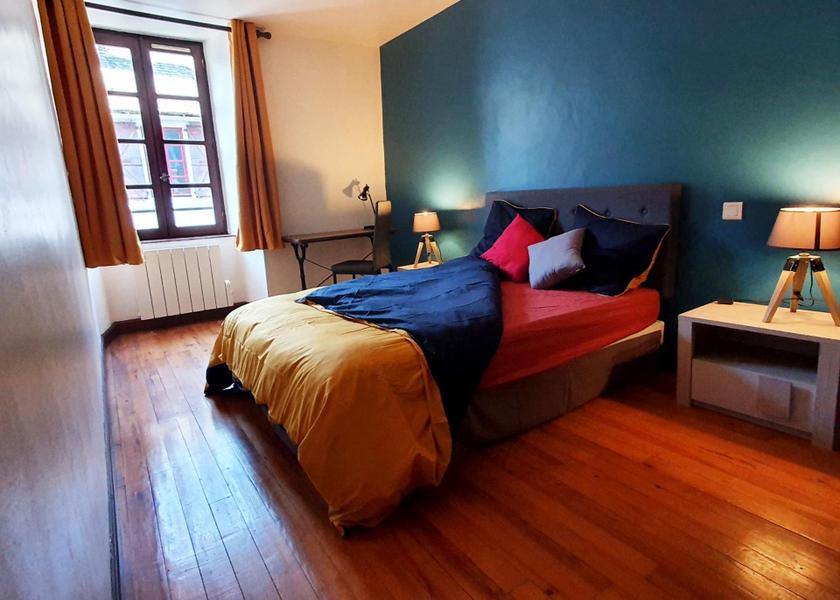 Occitanie Arreau Two-Bedroom Apartment
