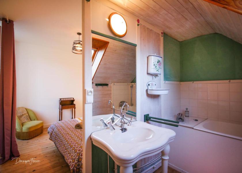 Occitanie Bagneres-de-Luchon Apartment with Mountain View