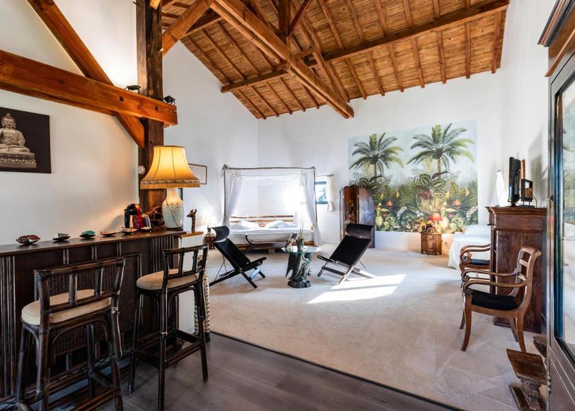 Nouvelle-Aquitaine Bazas exterior view