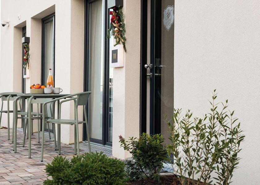 Grand Est Husseren-les-Chateaux Terrace/patio