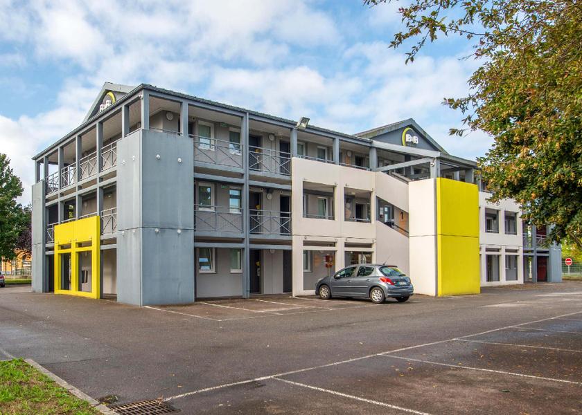 Pays de la Loire La Chapelle-sur-Erdre exterior view