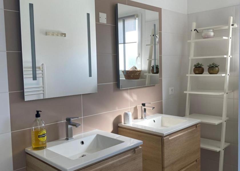 Nouvelle-Aquitaine La Bastide-Clairence Double Room with Pool View