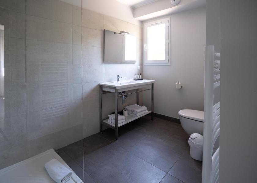 Corsica L'Île-Rousse One-Bedroom Apartment with Garden View (4 Adults)