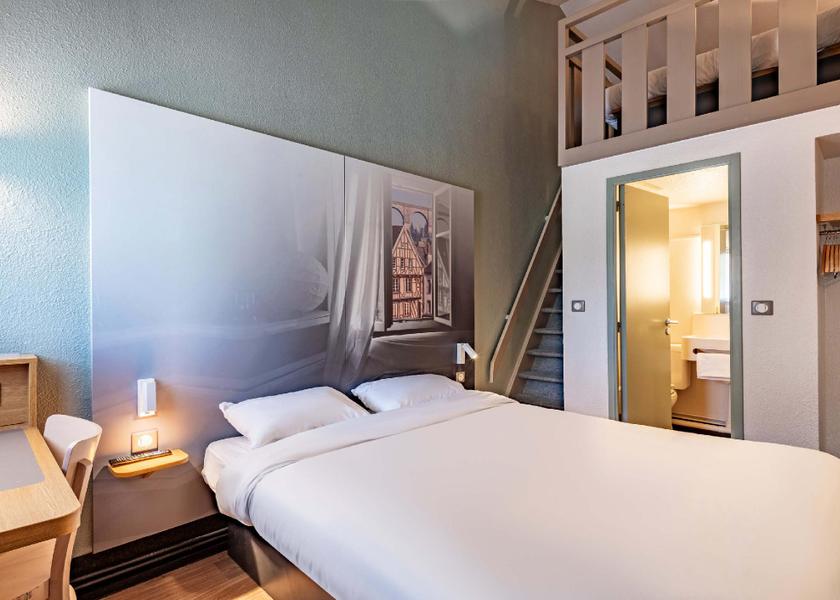 Brittany St.-Martin-des-Champs Quadruple Room