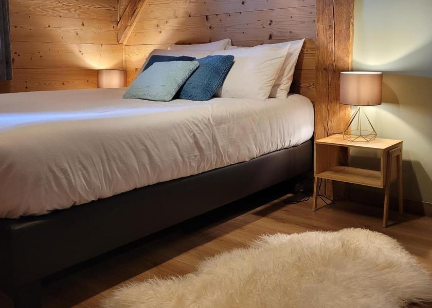 Auvergne-Rhone-Alpes Morzine Double Room with Private Bathroom