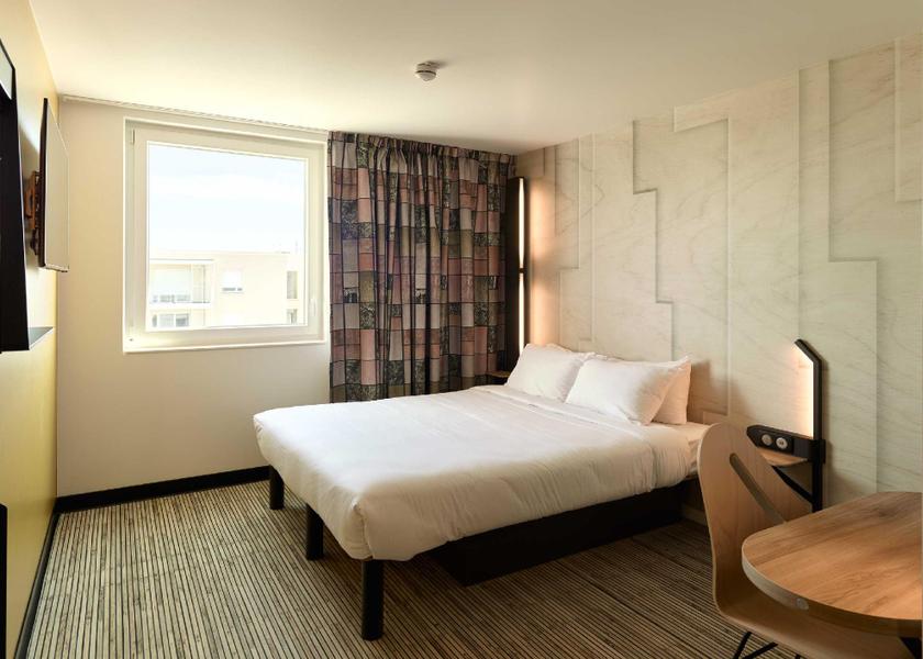 Île-de-France Nanteuil-les-Meaux Superior Double Room
