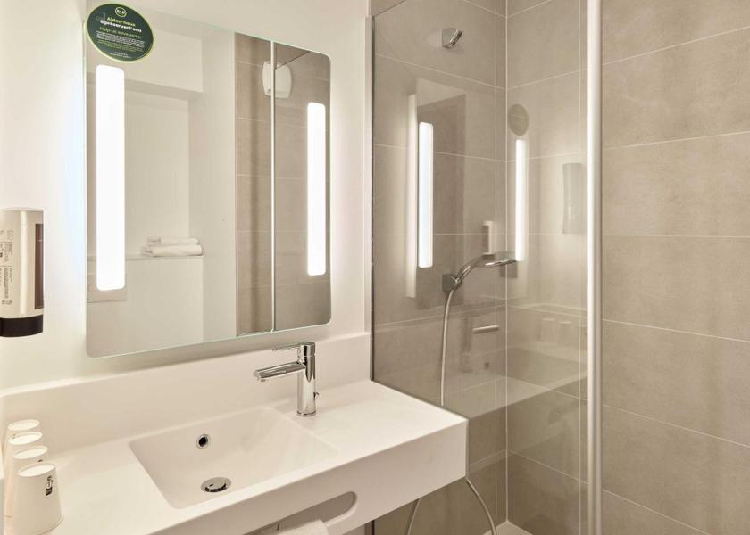Île-de-France Nanteuil-les-Meaux Superior Double Room