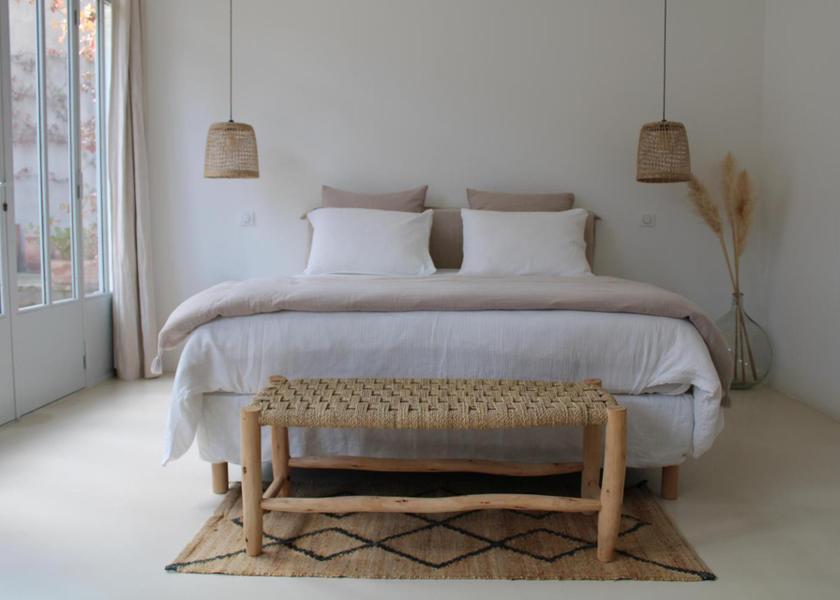 Provence - Alpes - Cote d'Azur Orgon Double Room with Patio