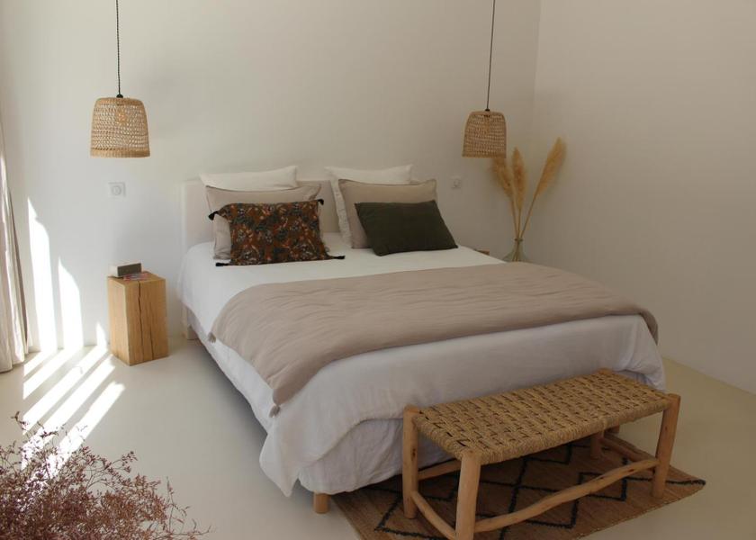 Provence - Alpes - Cote d'Azur Orgon Double Room with Patio