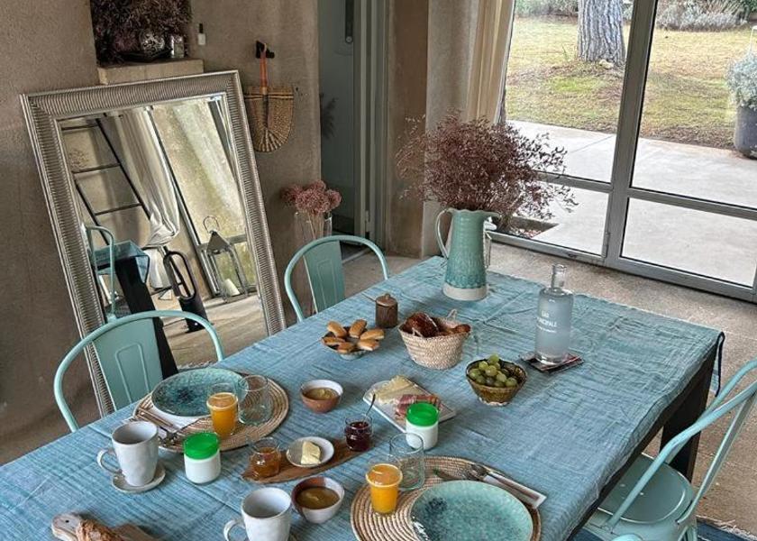 Provence - Alpes - Cote d'Azur Orgon food and beverages