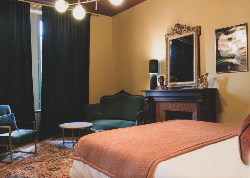 Brittany Pont-Aven Large Double Room - River view