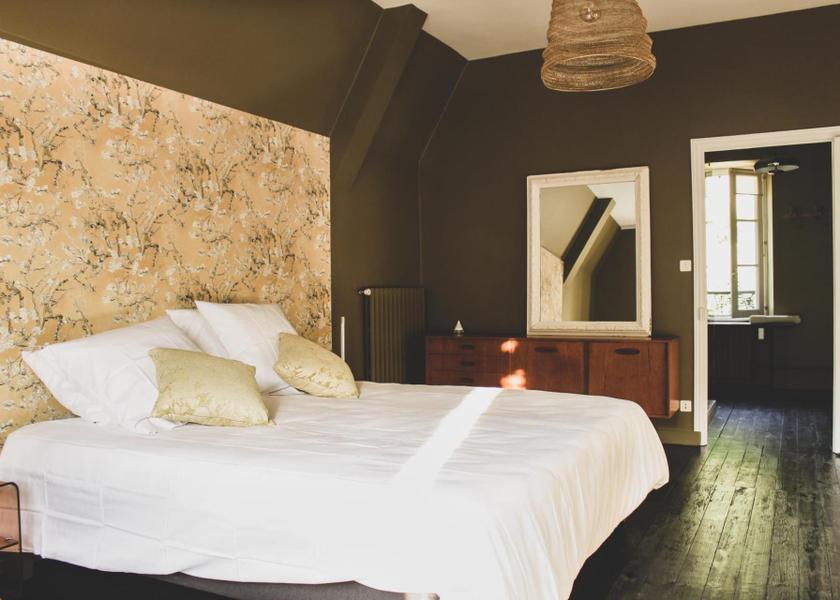 Brittany Pont-Aven Triple Room with River View