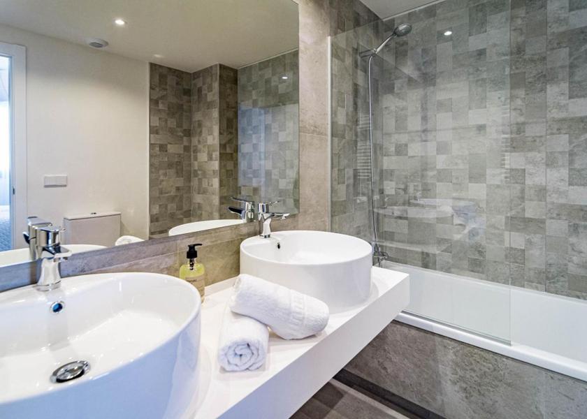 Andalusia Estepona Apartment with Balcony
