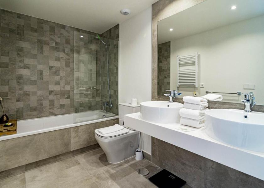 Andalusia Estepona Apartment with Balcony