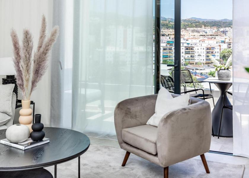 Andalusia Estepona Apartment with Mountain View