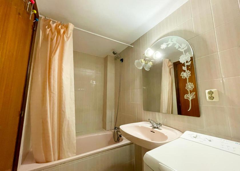 Aragon Jaca One-Bedroom Apartment