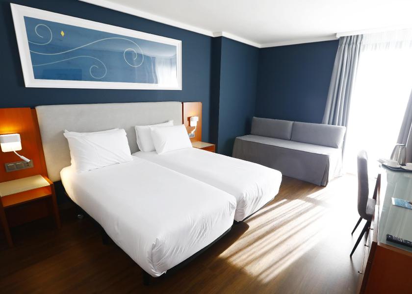 Community of Madrid Coslada Standard Triple Room
