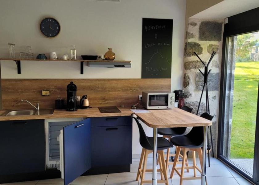 Auvergne-Rhone-Alpes Royat facilities