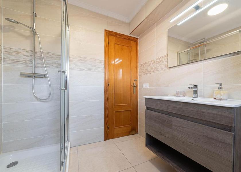 Valencian Community Calpe Two-Bedroom Apartment