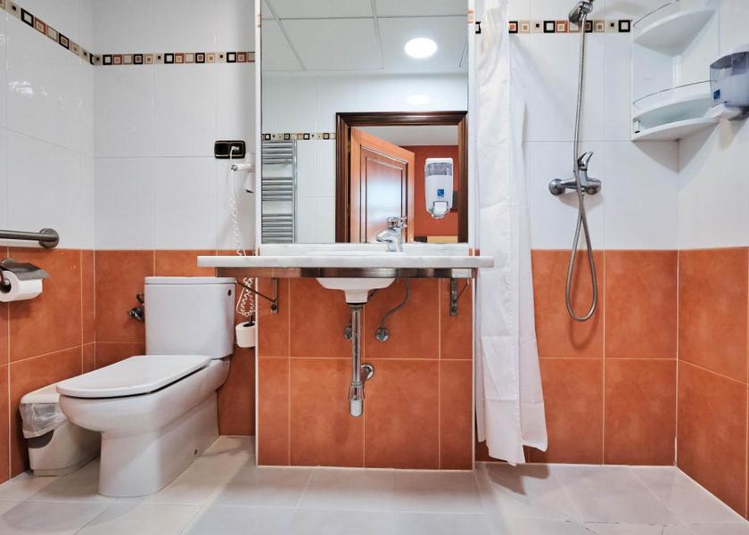 Galicia Santiago de Compostela Triple Room with Private Bathroom