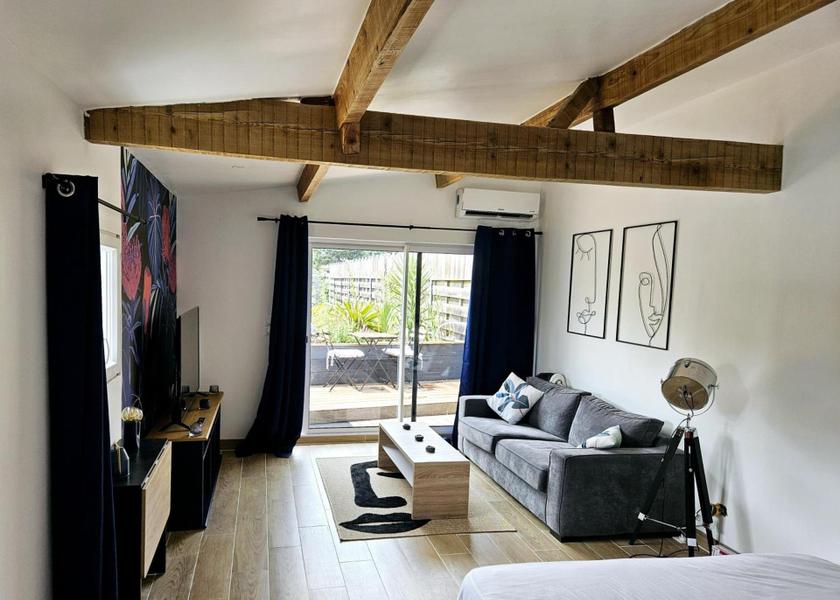 Nouvelle-Aquitaine Saint-Jean-d'Illac Family Suite
