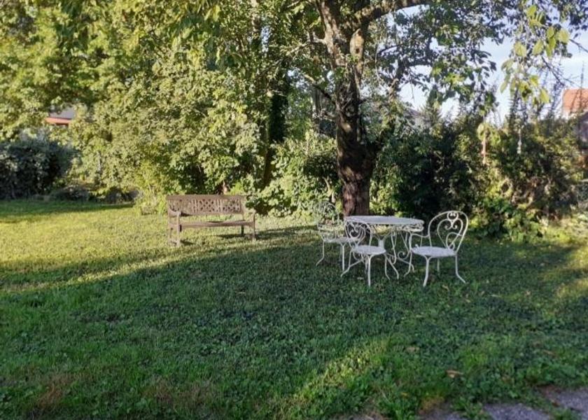 Auvergne-Rhone-Alpes Saint-Priest garden