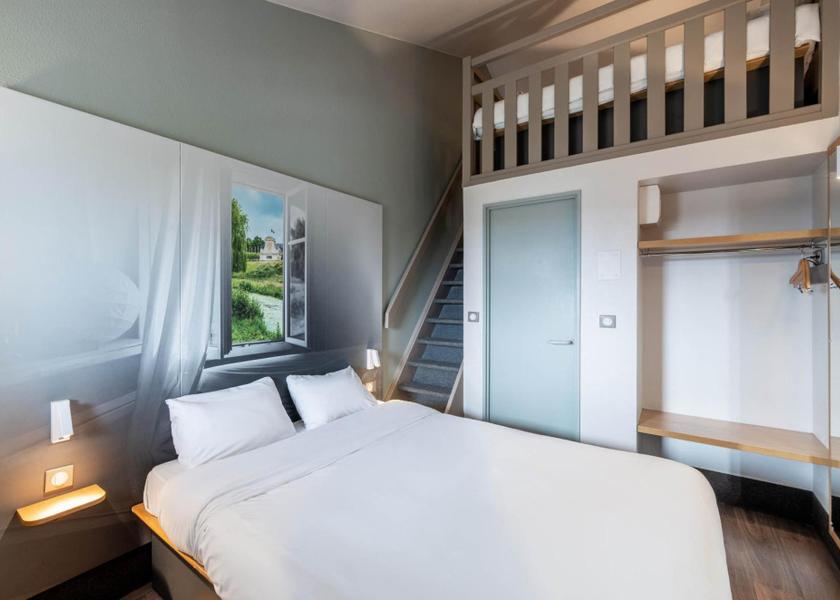Hauts-de-France Seclin Quadruple Room