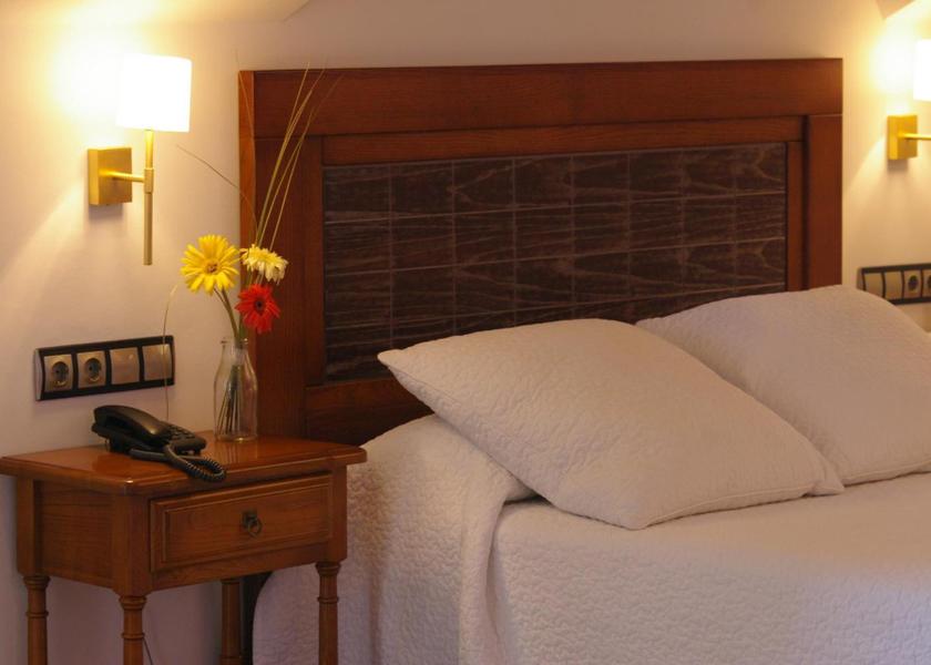 Asturias Norena Single Room