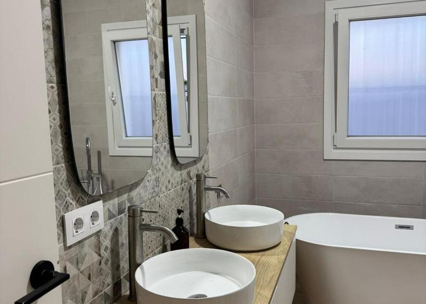 Andalusia Vejer de la Frontera Triple Room with Shared Bathroom