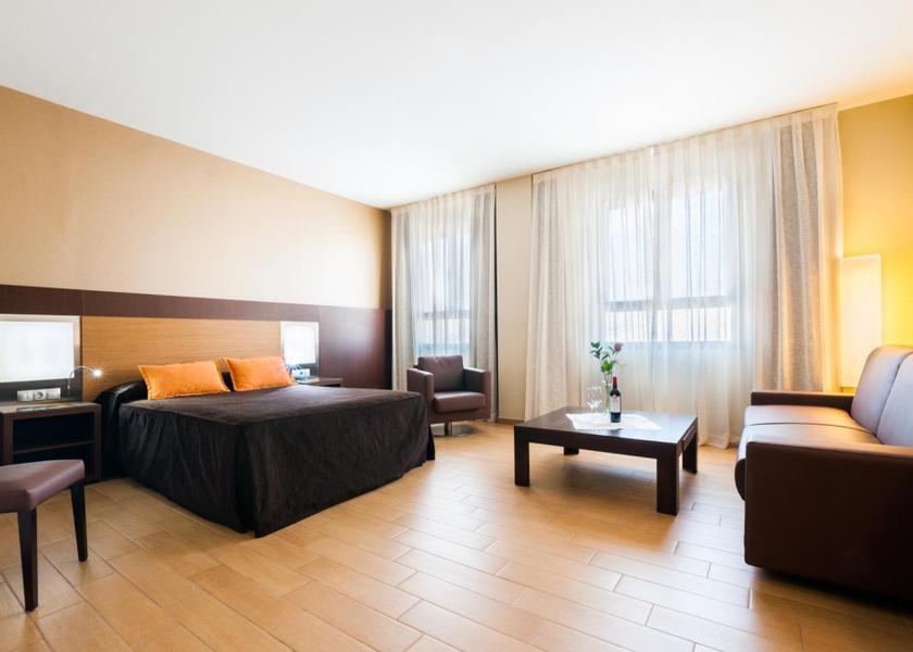 Aragon Alcaniz Deluxe Room