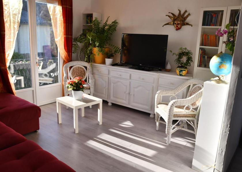 Nouvelle-Aquitaine Confolens Double Room with Shared Bathroom