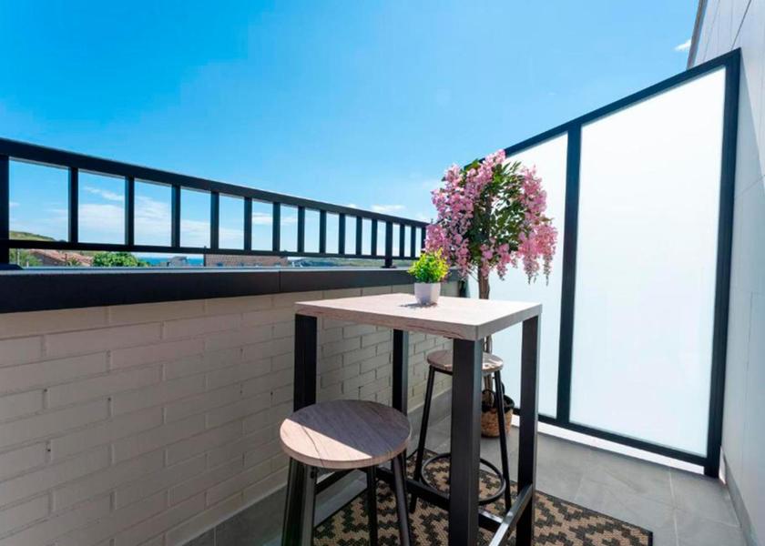 Cantabria Santa Cruz de Bezana One-Bedroom Apartment with Balcony and Sea View