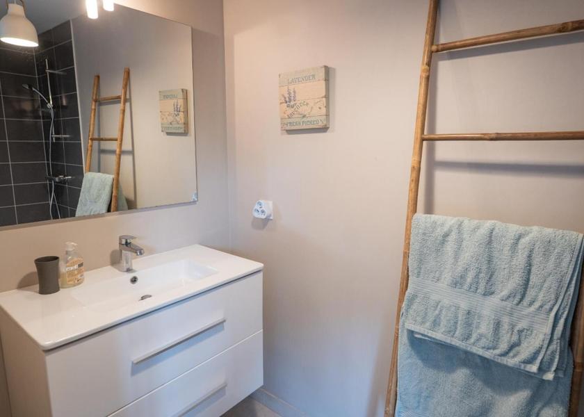 Brittany Saint-Armel Double Room with Private Bathroom