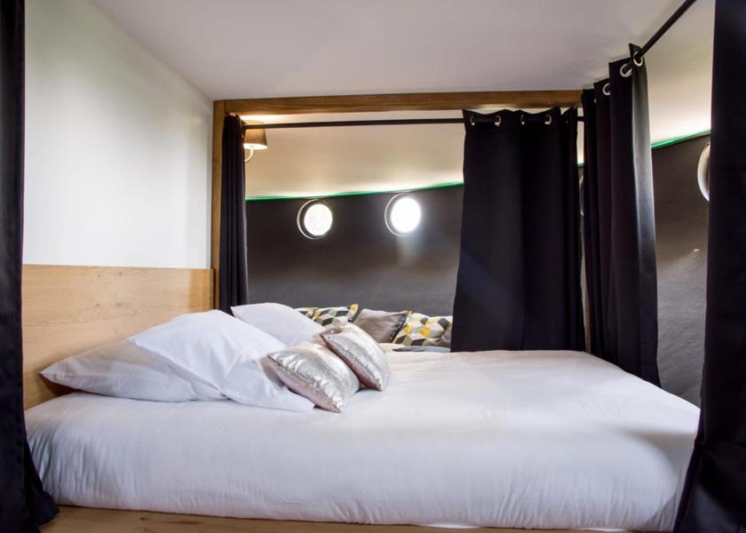 Auvergne-Rhône-Alpes Trevoux Double Room with Private Bathroom