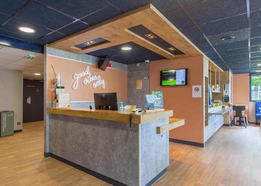 Centre - Loire Valley Chateauroux reception