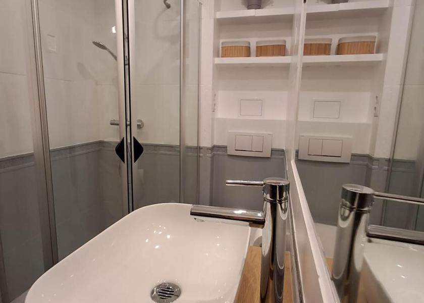 Pomeranian Voivodeship Sopot Two-Bedroom Standard Apartment